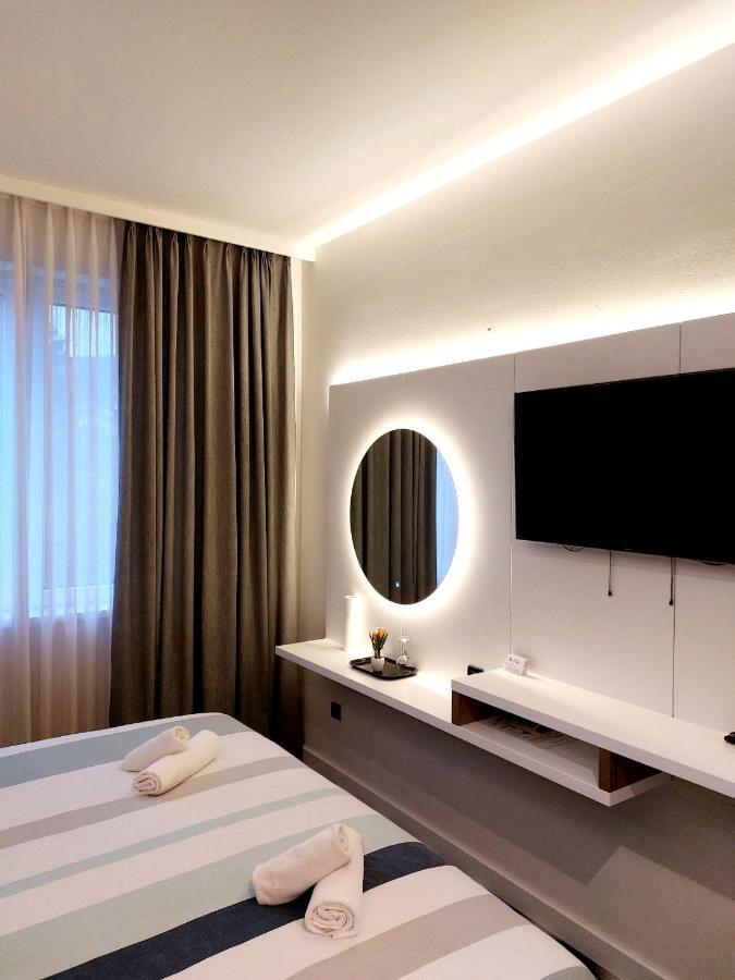 Swiss Plus Hotel Bihać Екстериор снимка