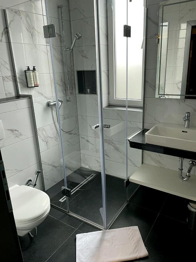 Swiss Plus Hotel Bihać Екстериор снимка